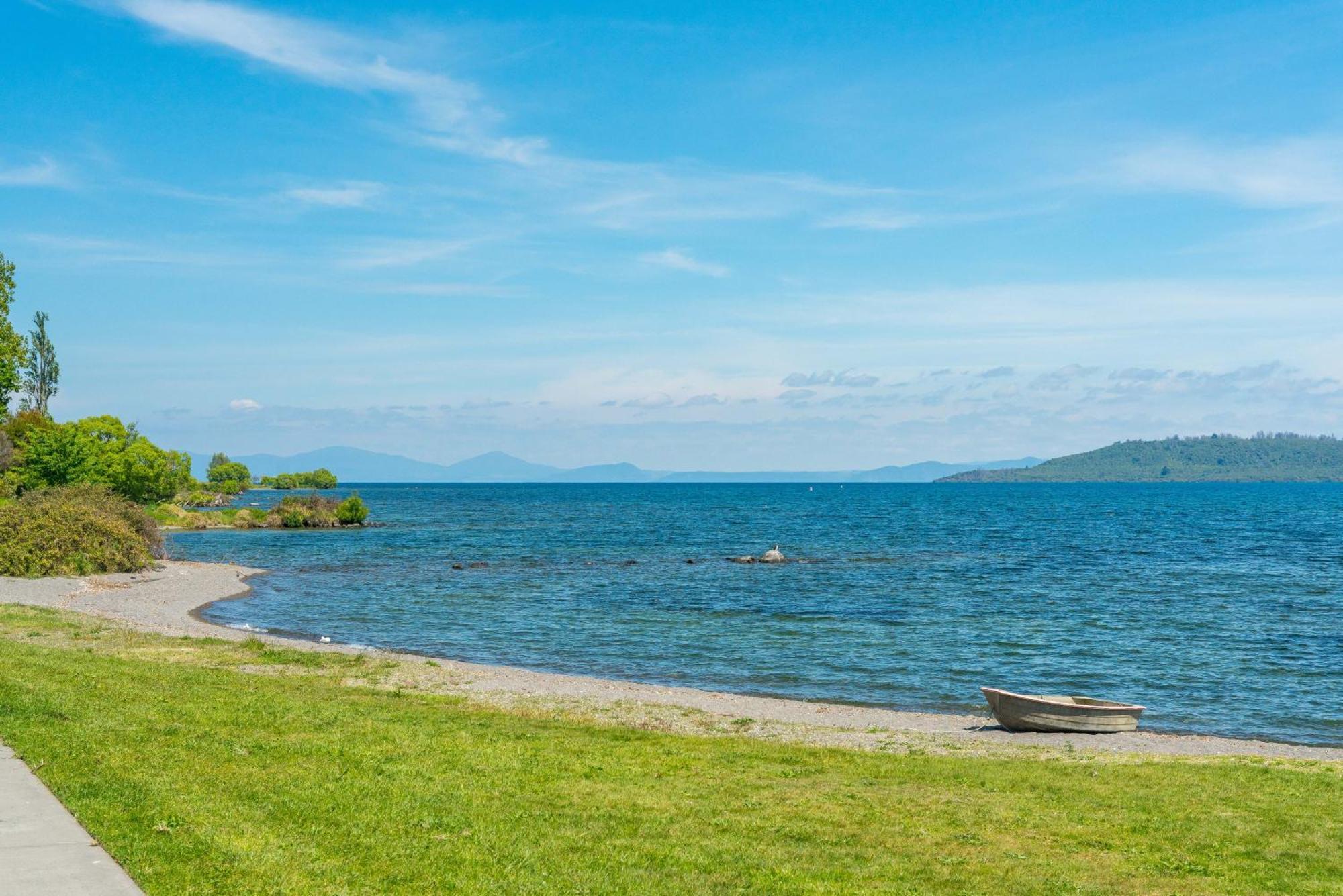 Lakeview Cottage - Rainbow Point Holiday Home تاوبو المظهر الخارجي الصورة